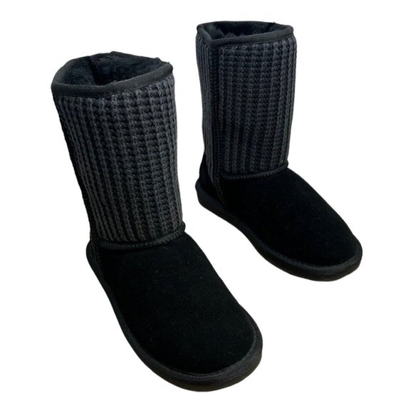 Minnetonka Shoes - Minnetonka Chunky Sweater Knit Sheepskin Leather & Wool Women's Boots Black sz.6